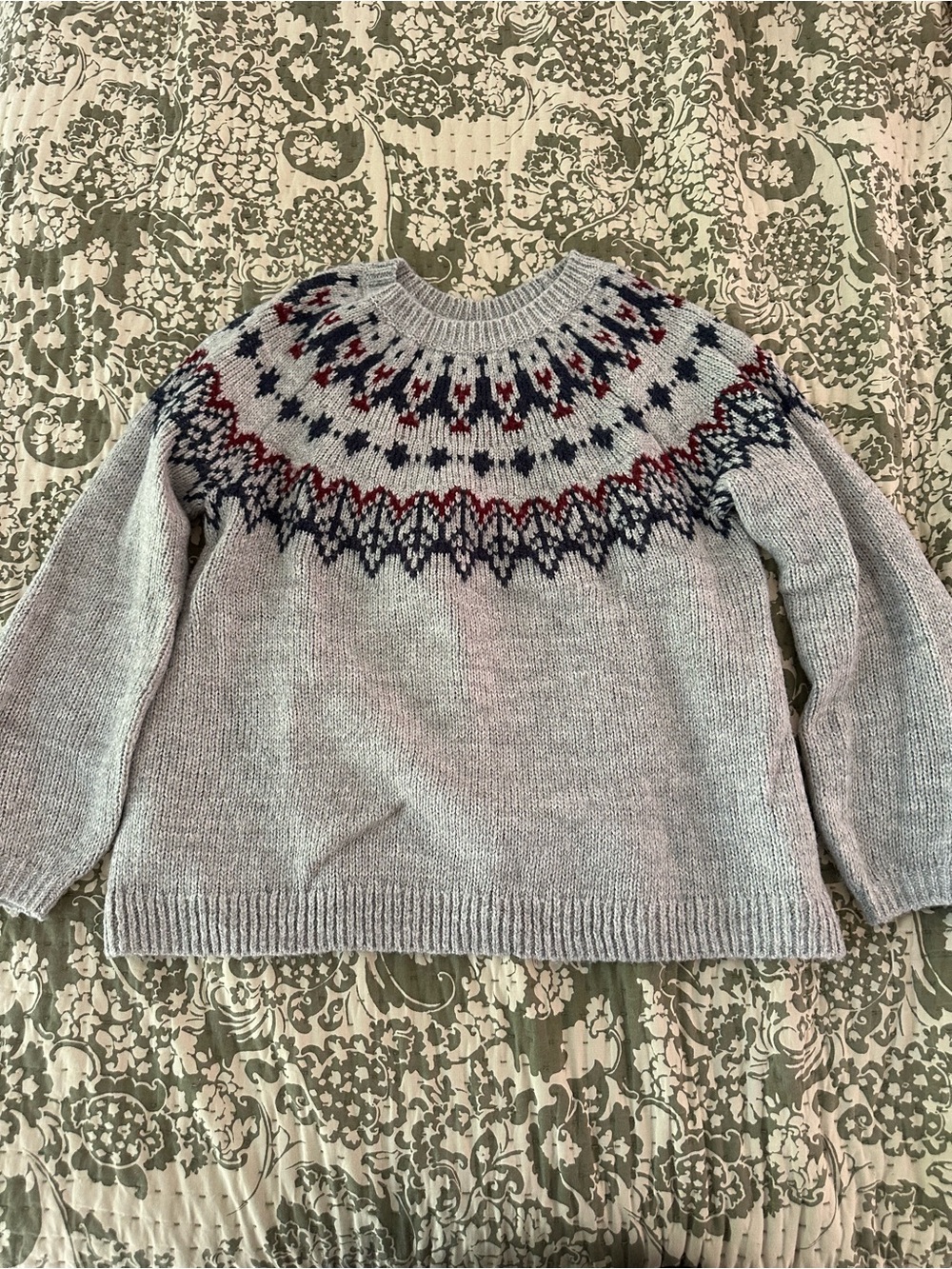 Old Navy Sweater